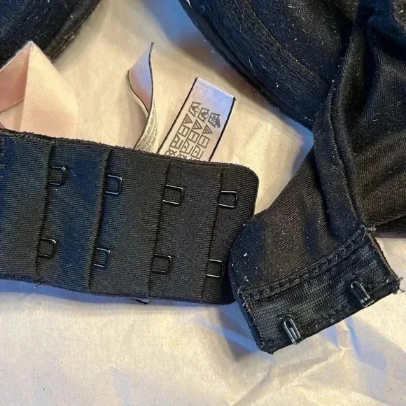 VICTORIAS SECRET lined demi convertible bra black size 34DD - Picture 4 of 5